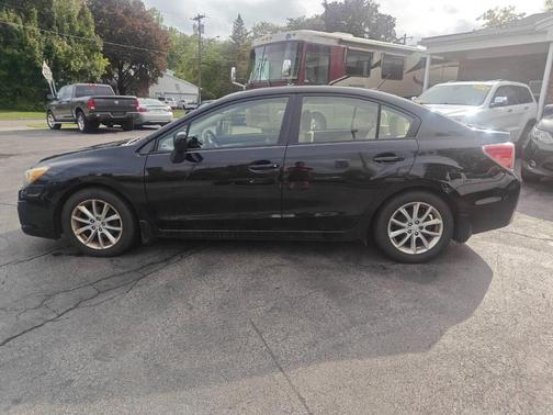 2013 Subaru Impreza 2.0i Premium