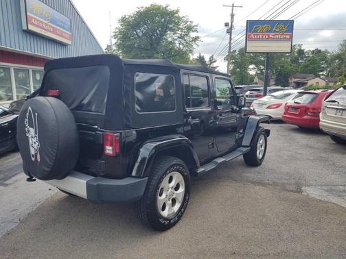 2014 Jeep Wrangler Unlimited Sahara