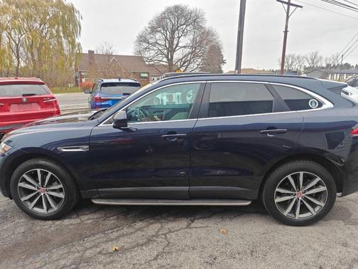 2019 Jaguar F-PACE 25t Prestige