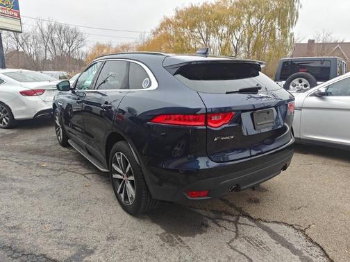 2019 Jaguar F-PACE 25t Prestige