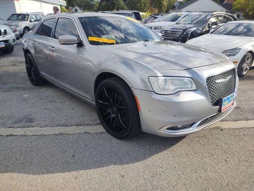 2015 Chrysler 300 Limited
