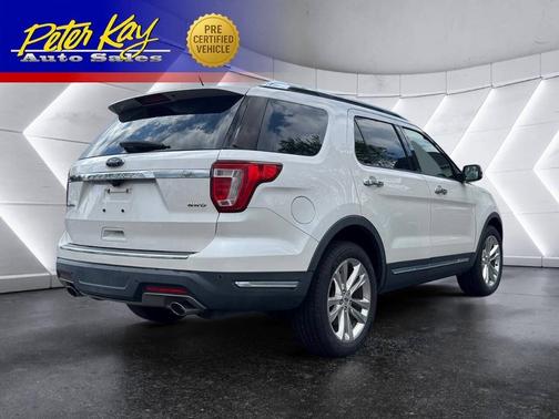 White Platinum Tri-Coat Metallic 2018 Ford Explorer Limited