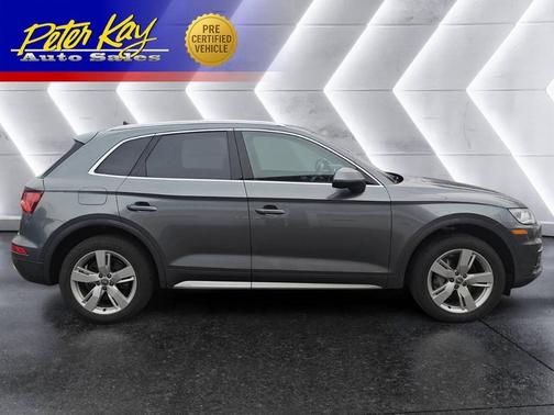 2018 Audi Q5 2.0T Premium Plus
