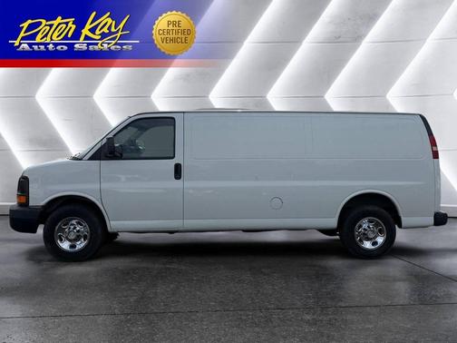 Summit White 2015 Chevrolet Express 3500 Work Van