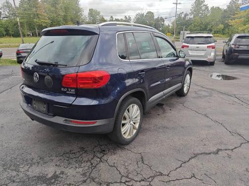 2012 Volkswagen Tiguan SEL