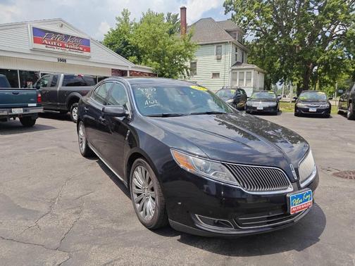 2013 Lincoln MKS Base