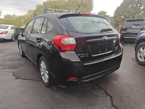 2013 Subaru Impreza 2.0i Premium