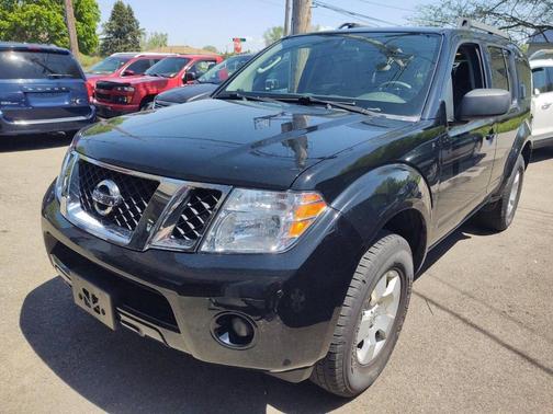 2012 Nissan Pathfinder S