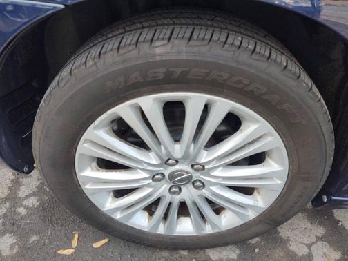 2014 Chrysler 300 Base