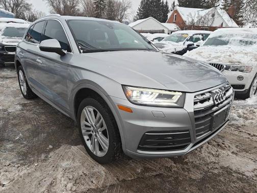 2018 Audi Q5 2.0T Premium Plus