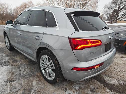 2018 Audi Q5 2.0T Premium Plus