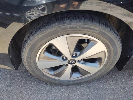 2011 Hyundai SONATA Hybrid Base