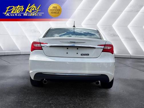 Bright White Clearcoat 2014 Chrysler 200 Limited