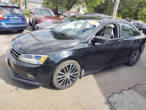 2016 Volkswagen Jetta 1.8T Sport