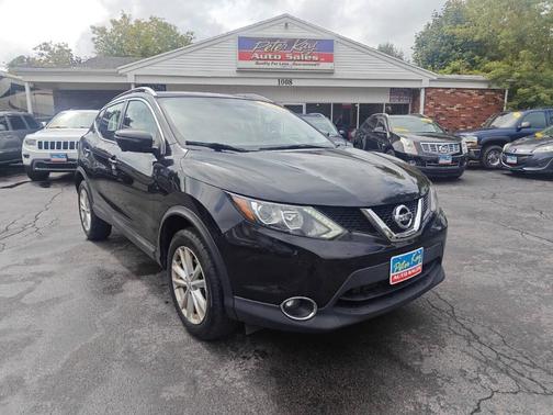 2017 Nissan Rogue Sport SV
