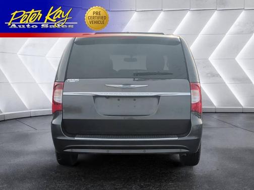 2015 Chrysler Town & Country Touring-L