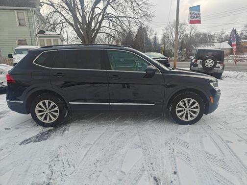 2018 Volkswagen Tiguan 2.0T SE