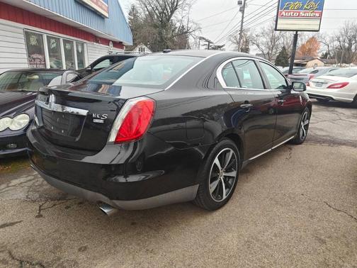 2009 Lincoln MKS Base
