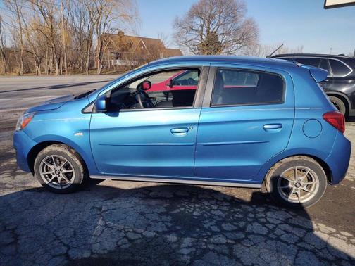 2017 Mitsubishi Mirage ES