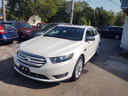 2016 Ford Taurus Limited