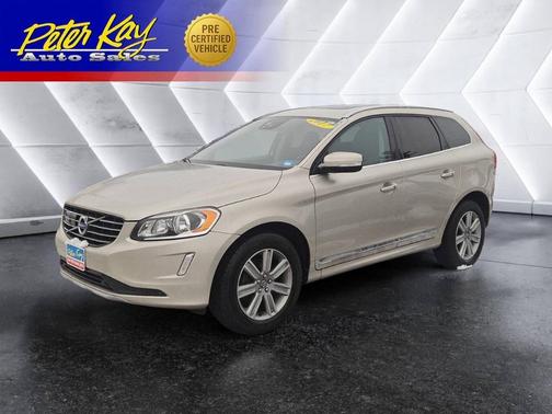 2017 Volvo XC60 T5 Inscription