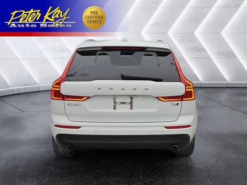 2018 Volvo XC60 T6 Momentum