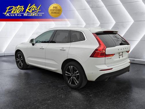 2018 Volvo XC60 T6 Momentum