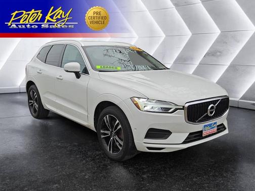 2018 Volvo XC60 T6 Momentum