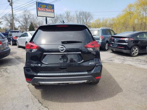 2017 Nissan Rogue S
