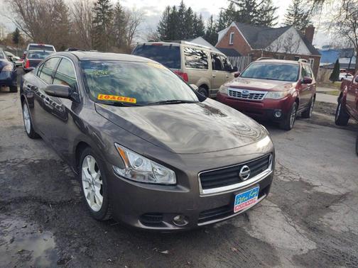2013 Nissan Maxima SV