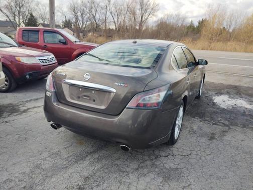 2013 Nissan Maxima SV