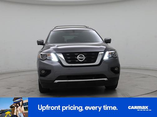 Gray 2019 Nissan Pathfinder Platinum