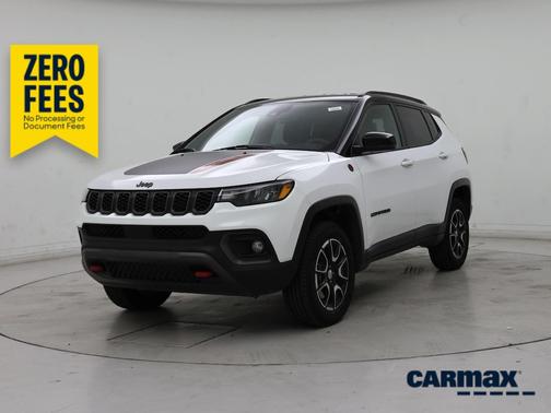 White 2025 Jeep Compass Trailhawk