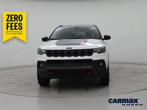 White 2025 Jeep Compass Trailhawk