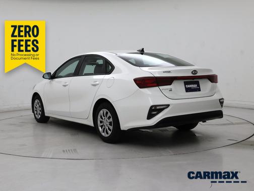 White 2021 Kia Forte FE