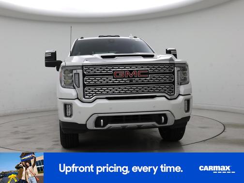 White 2020 GMC Sierra 2500 Denali