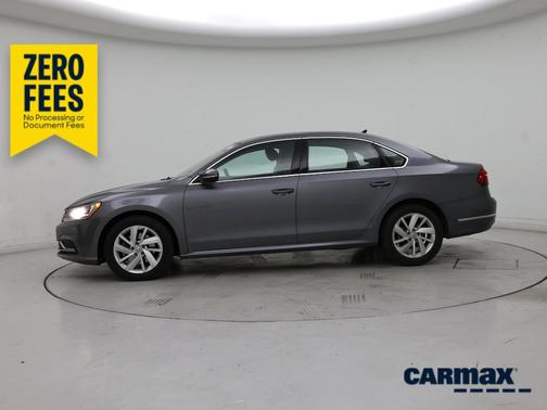 Gray 2018 Volkswagen Passat SE