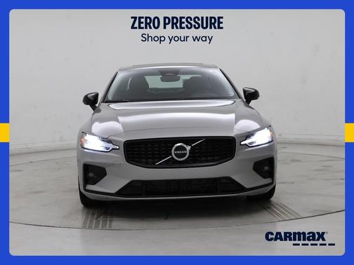Silver 2024 Volvo S60 B5 Core Dark Theme