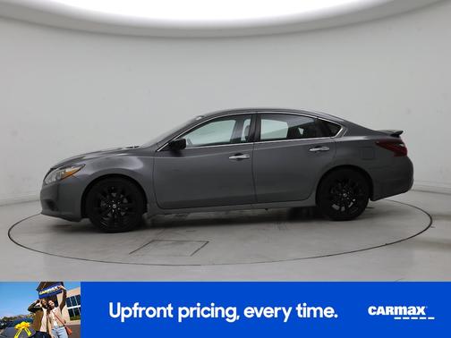 Gray 2018 Nissan Altima SR