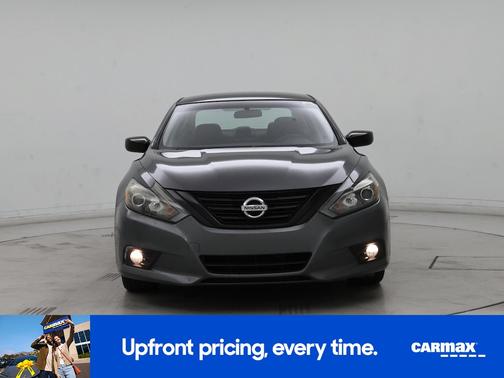 Gray 2018 Nissan Altima SR