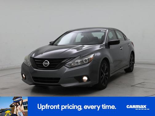 Gray 2018 Nissan Altima SR