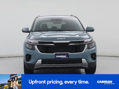 Green 2025 Kia Seltos EX