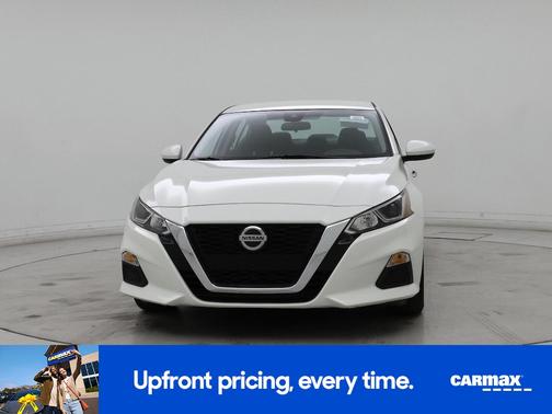 White 2021 Nissan Altima S