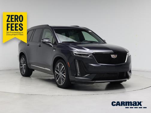 Gray 2022 Cadillac XT6 Sport