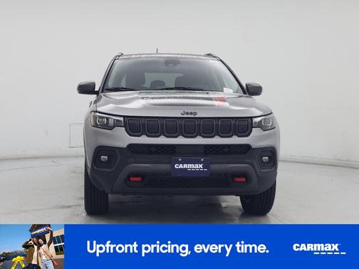 Gray 2022 Jeep Compass Trailhawk
