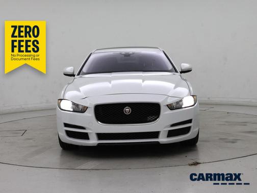 White 2018 Jaguar XE Premium