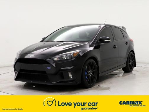 Photo 4 of 27 of 2017 Ford Focus RS Base
