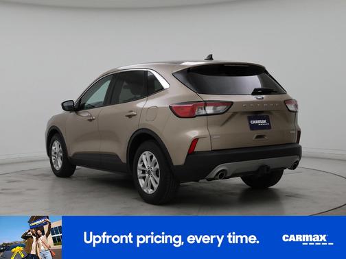 Gold 2020 Ford Escape SE