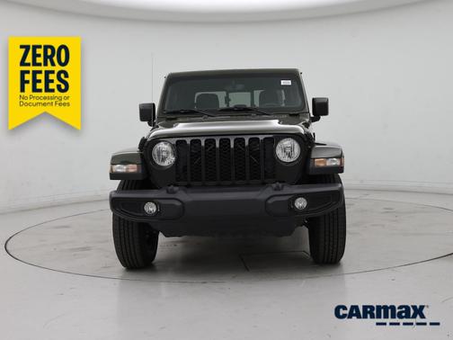 Green 2022 Jeep Gladiator Altitude