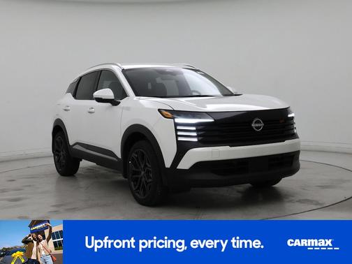 White 2025 Nissan Kicks SR